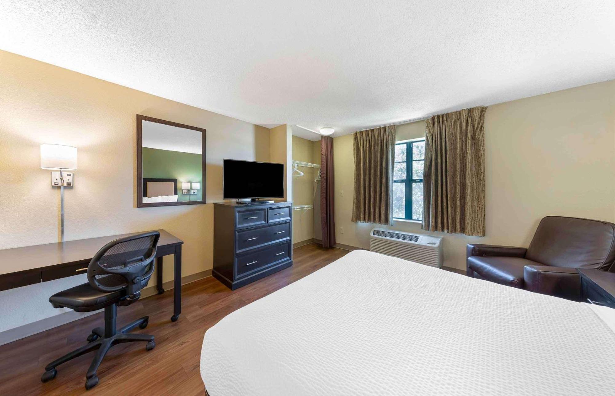 Extended Stay America Suites - Houston - Katy - I-10 Экстерьер фото